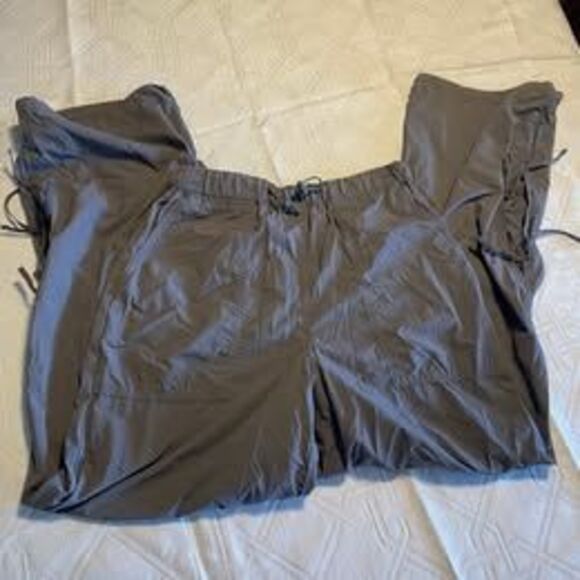 bundle of 2 women's trendy women's pants - Picture 6 of 7